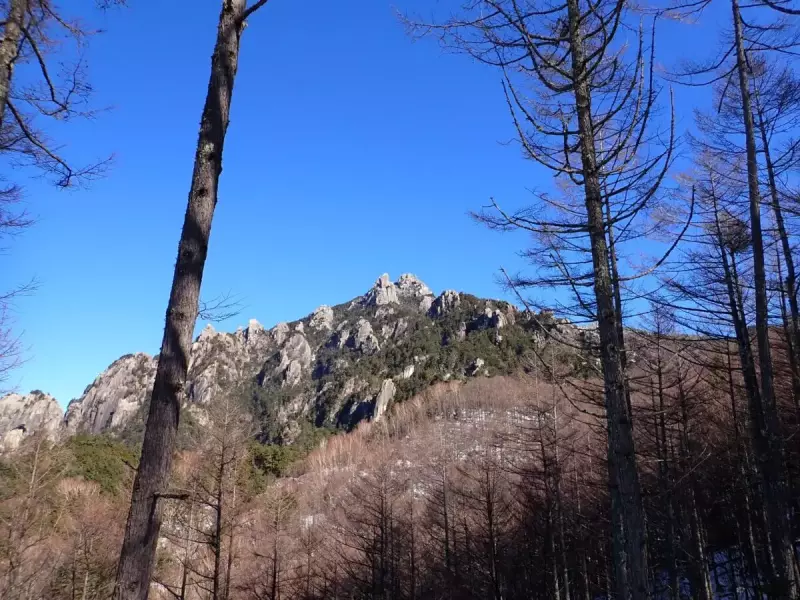 瑞牆山 登山 山容