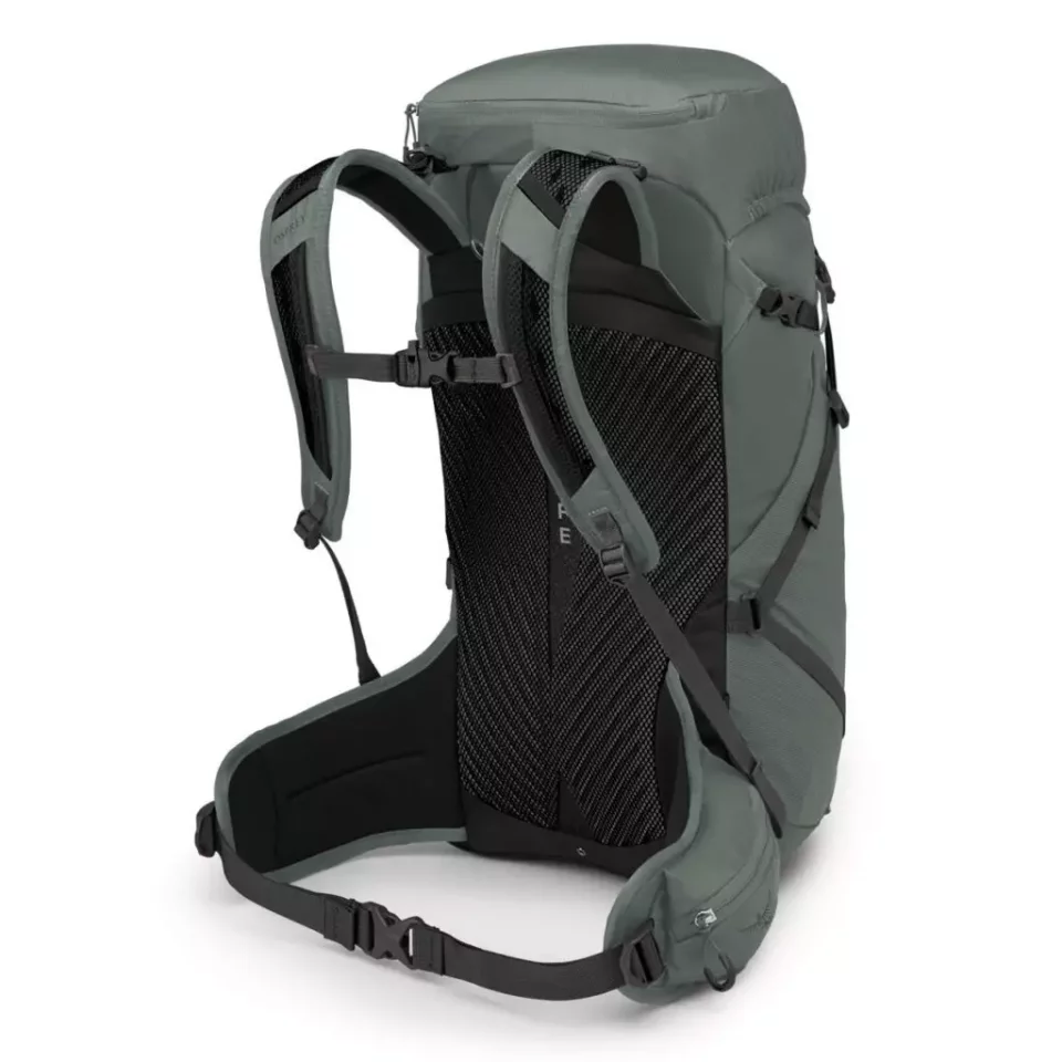 ミニマルな作りのザック『オスプレー スポーツライト30』