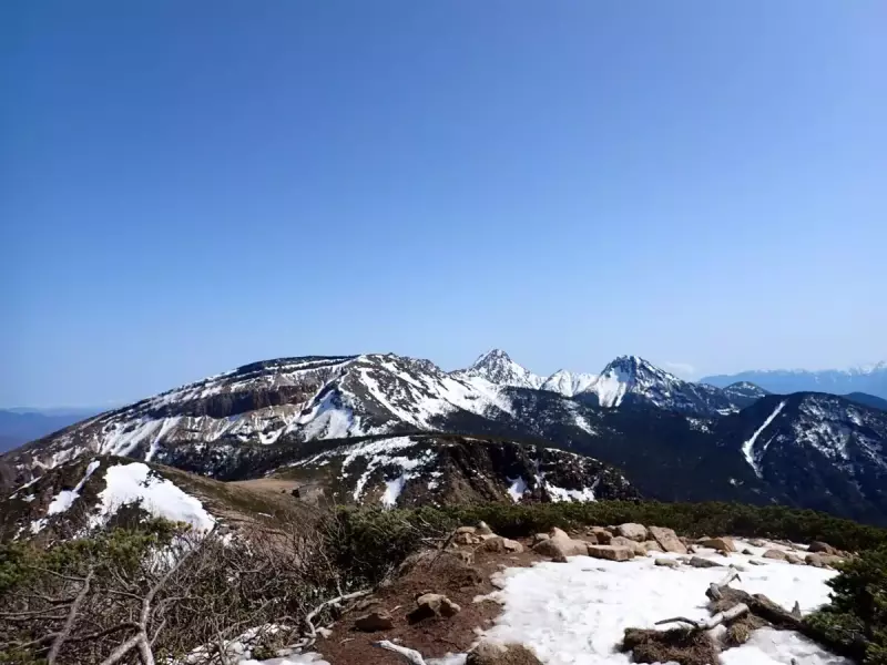 山飯 おすすめ 登山 天狗岳 西天狗岳 眺望