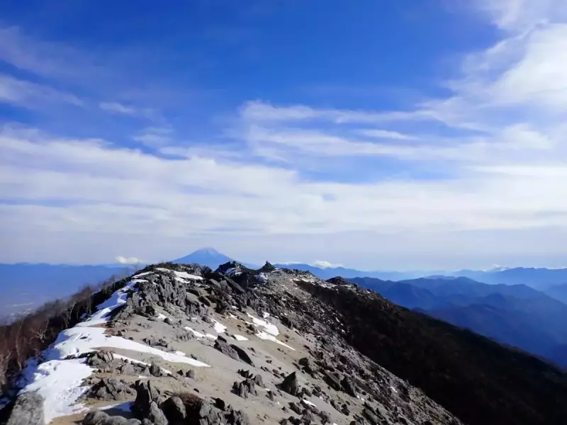 鳳凰三山 南アルプス 登山 観音岳  登山道
