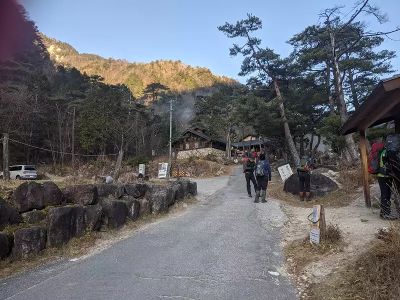 中房・燕岳登山口