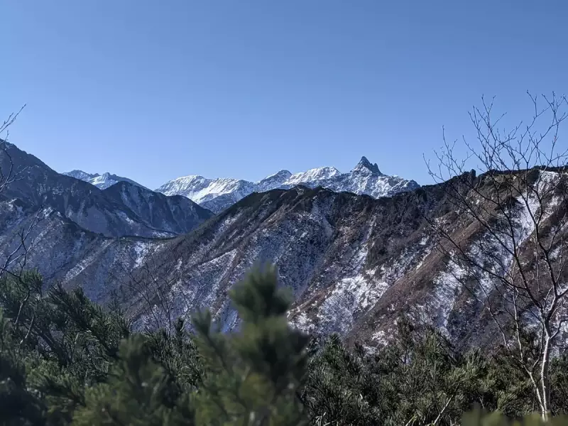 合戦小屋~燕山荘 眺望