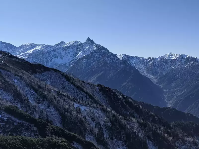 合戦小屋~燕山荘 眺望