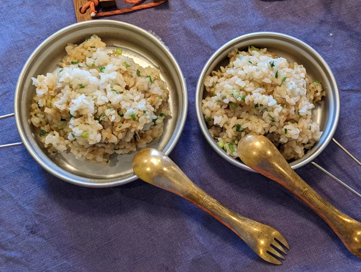 スノーピークアルミパーソナルクッカーセットで作る山ごはん−2人前のレシピにジャストサイズ