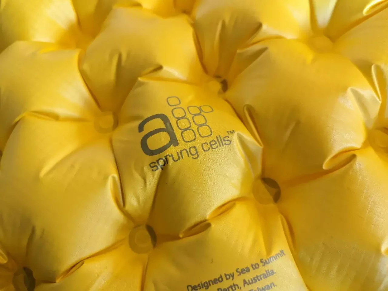 ウルトラライトマットのR値について