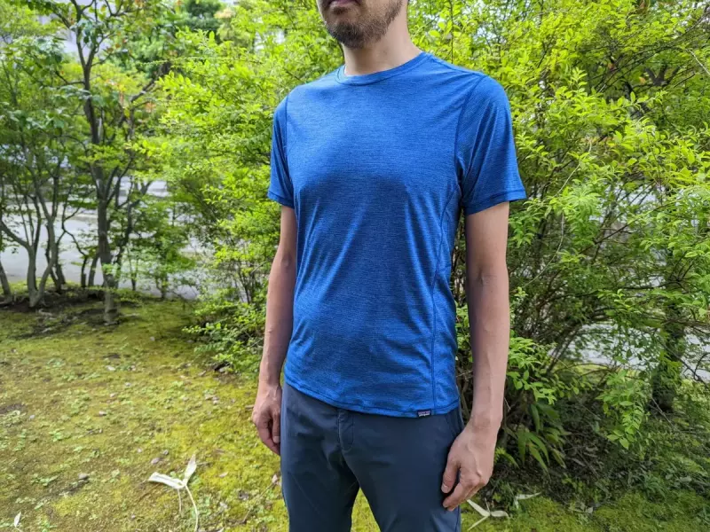 【レビュー】パタゴニア キャプリーン・クール・ライトウェイト−夏のトレイルランニングや登山に快適|ベースレイヤー・Tシャツ|登山ウェア|山のモノ|登山・トレラン・山スキーマガジン「山旅旅」