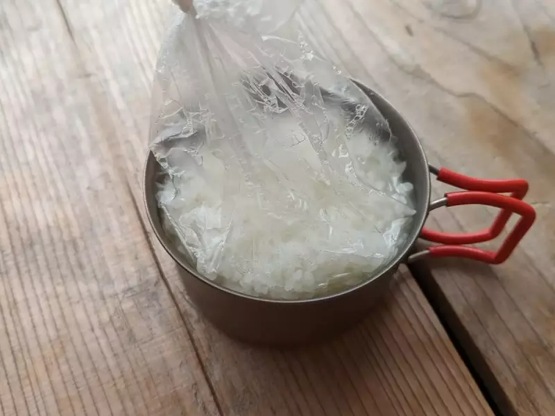 ステップ4:アイラップの中がグツグツしてきたらもうすぐ完成