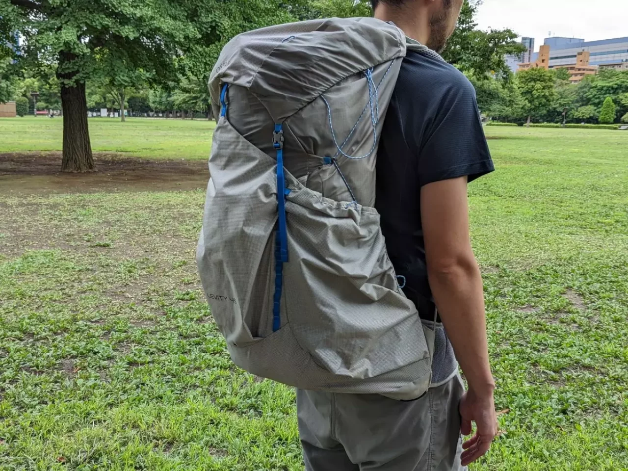 ステップ4:ザックの下ろし方