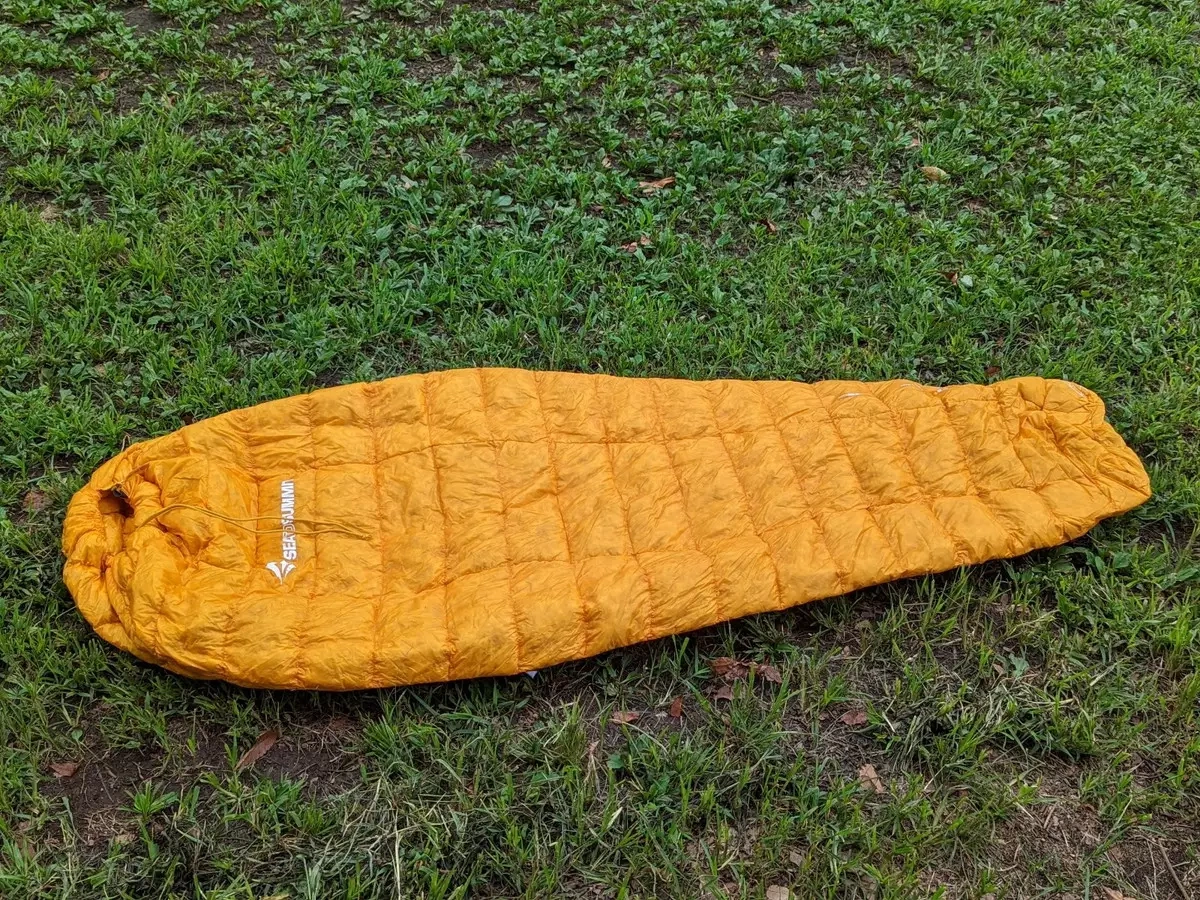 【レビュー】夏山登山に大活躍!最軽量の登山用シュラフ−シートゥサミット『スパークSP0』