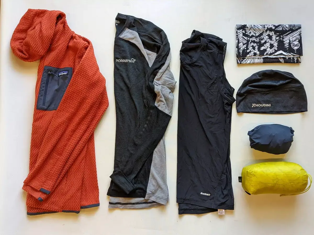 9月の秋山登山の服装−汗をかかずに保温力も重視する季節