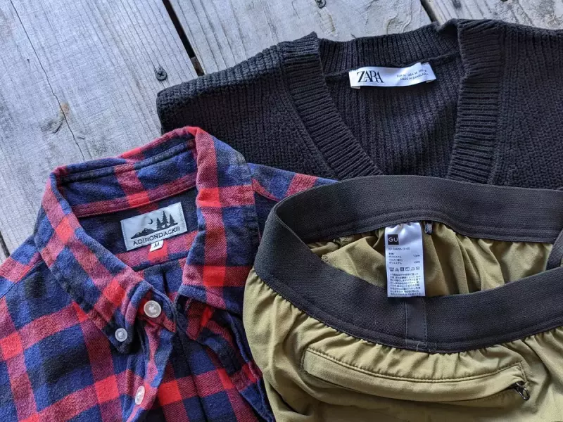 最初は自宅にある服装を活用
