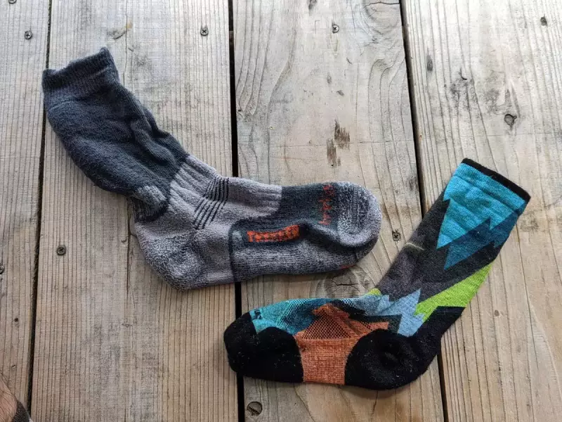 登山靴の硬さから足を守る『厚さ』