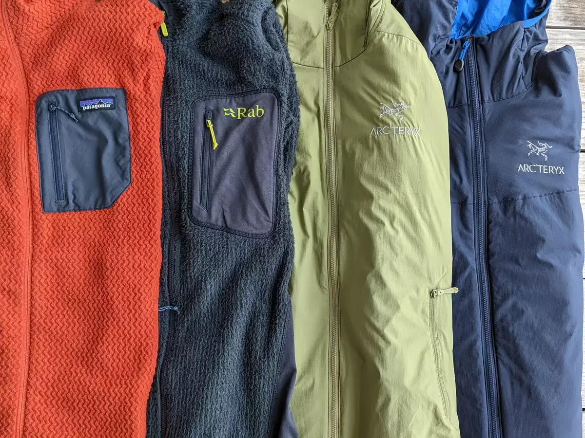 登山におけるミドルレイヤーの使い分け-フリースとアクティブインサレーションを上手に活用