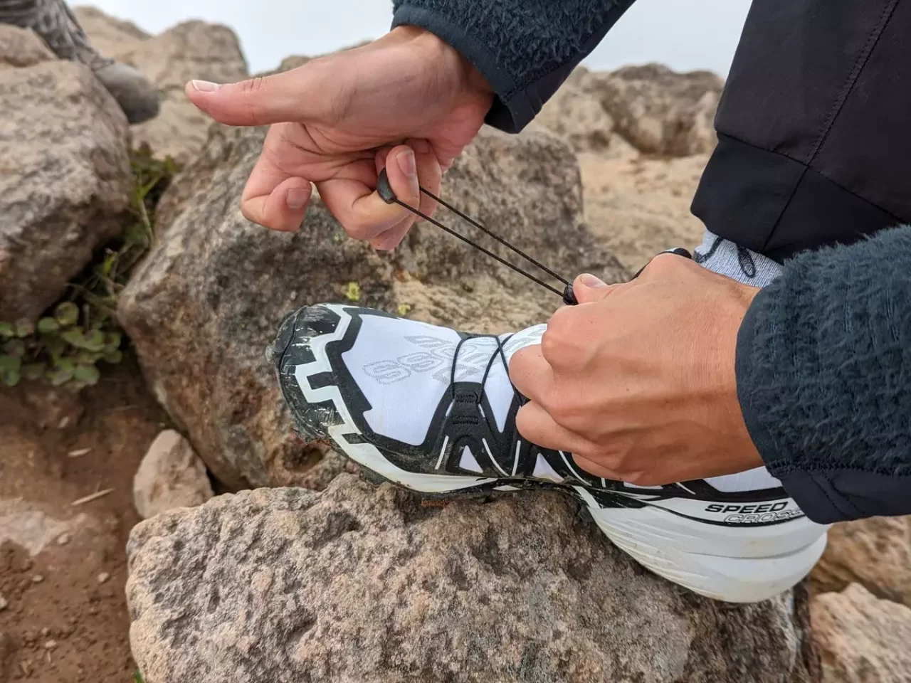 サロモンのSensiFit™とクイックレース2