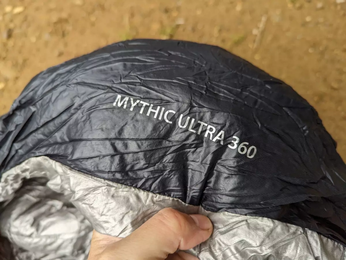 Rab『ミシックウルトラ360』-秋〜冬の低山登山に適した超軽量なシュラフ