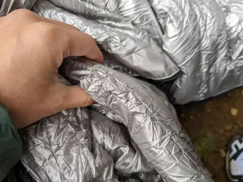 シュラフの構造による軽量化