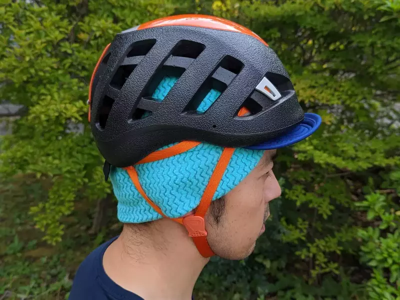 様々な頭にフィットするキャップ