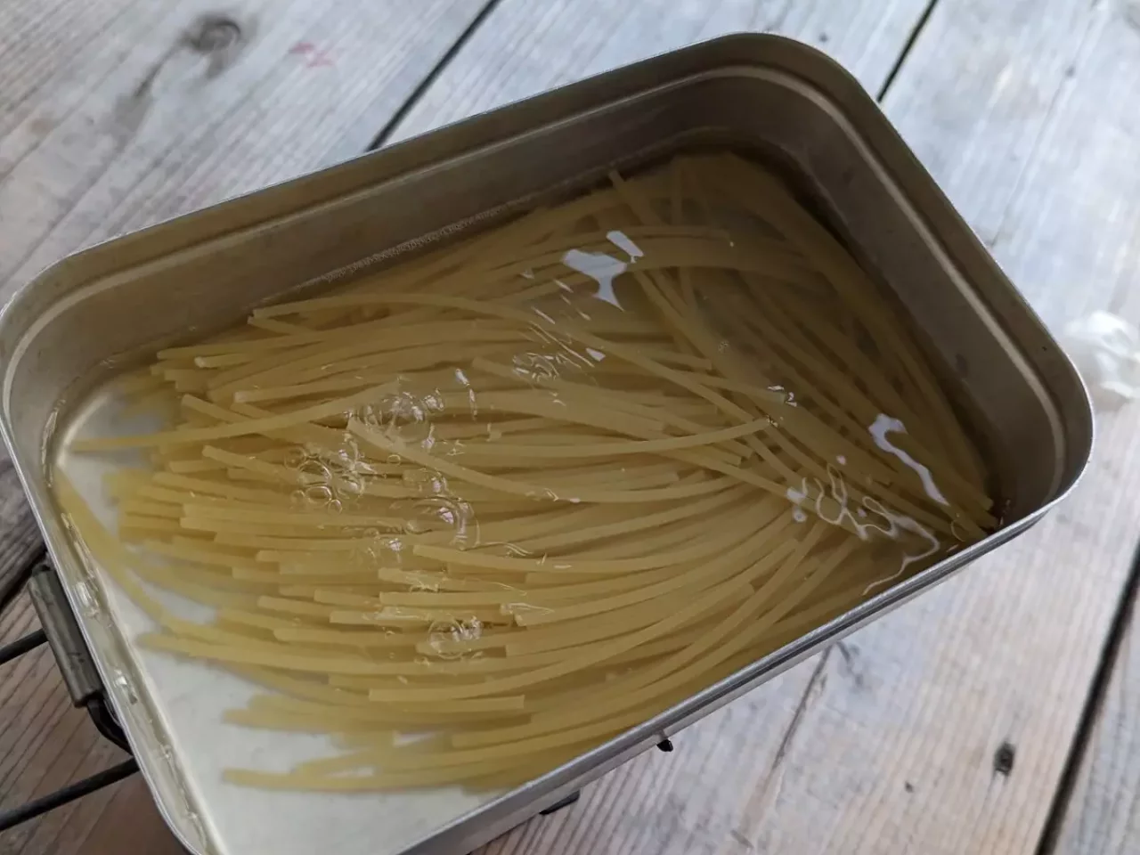 登山で楽しむペペロンチーノの作り方3