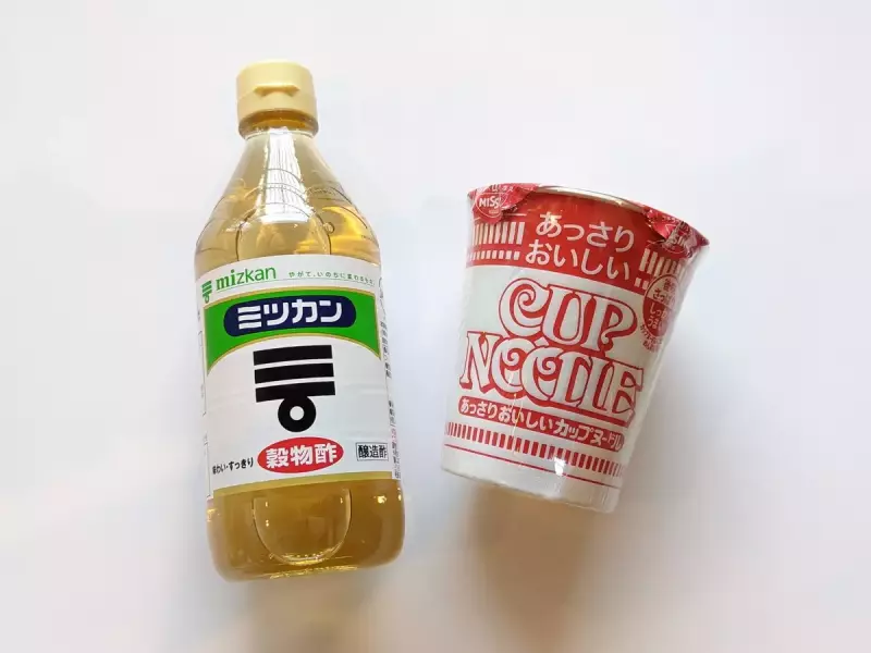 味噌ラーメンと醤油ラーメンに『酢』