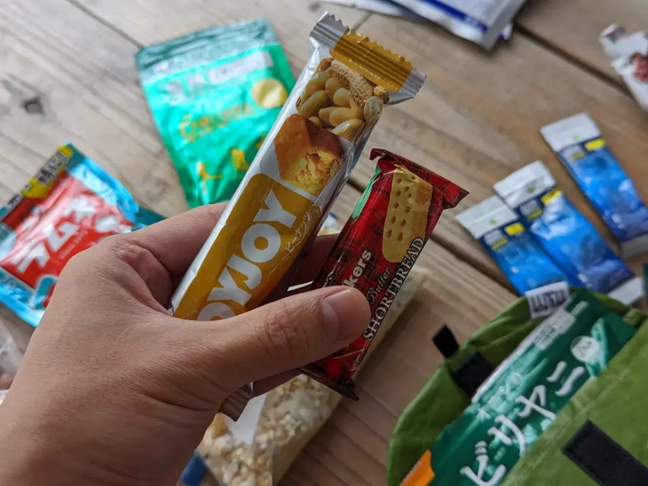 コンパクトで軽い行動食