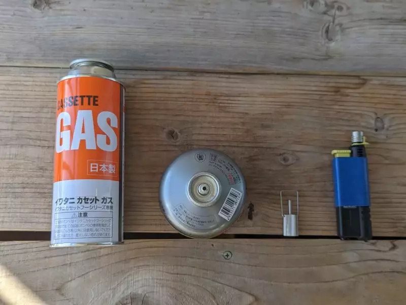 ポイント3:使い捨てでなくカセットガスで充填可能