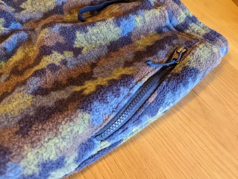 かなり使えるジッパーポケット