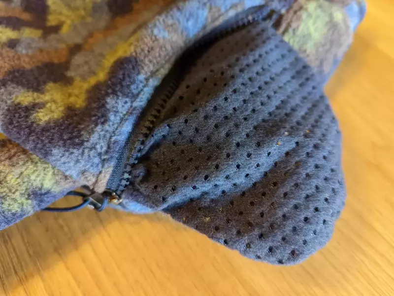 かなり使えるジッパー付きポケット