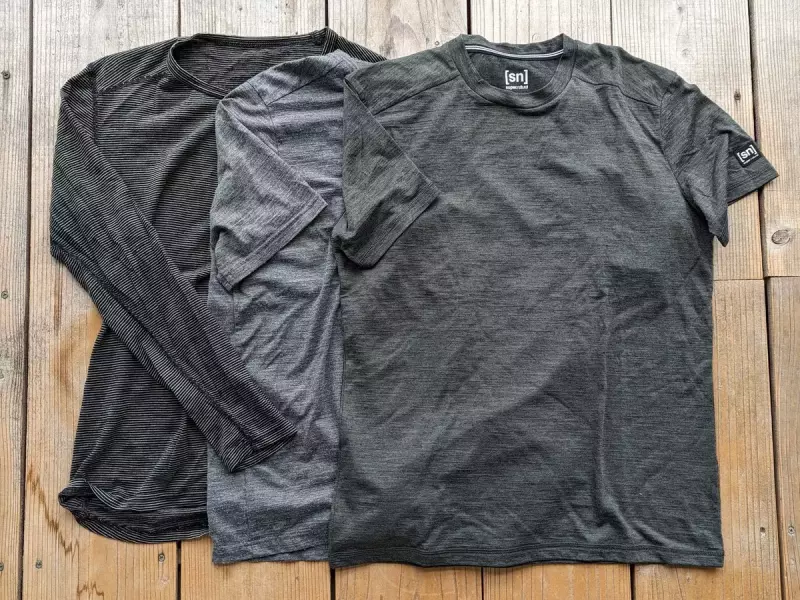 メリノウール製ベースレイヤーを深く分析−登山のスタイルで使い分けるのが肝|ベースレイヤー・Tシャツ|登山ウェア|山のモノ|登山・トレラン・山スキーマガジン「山旅旅」