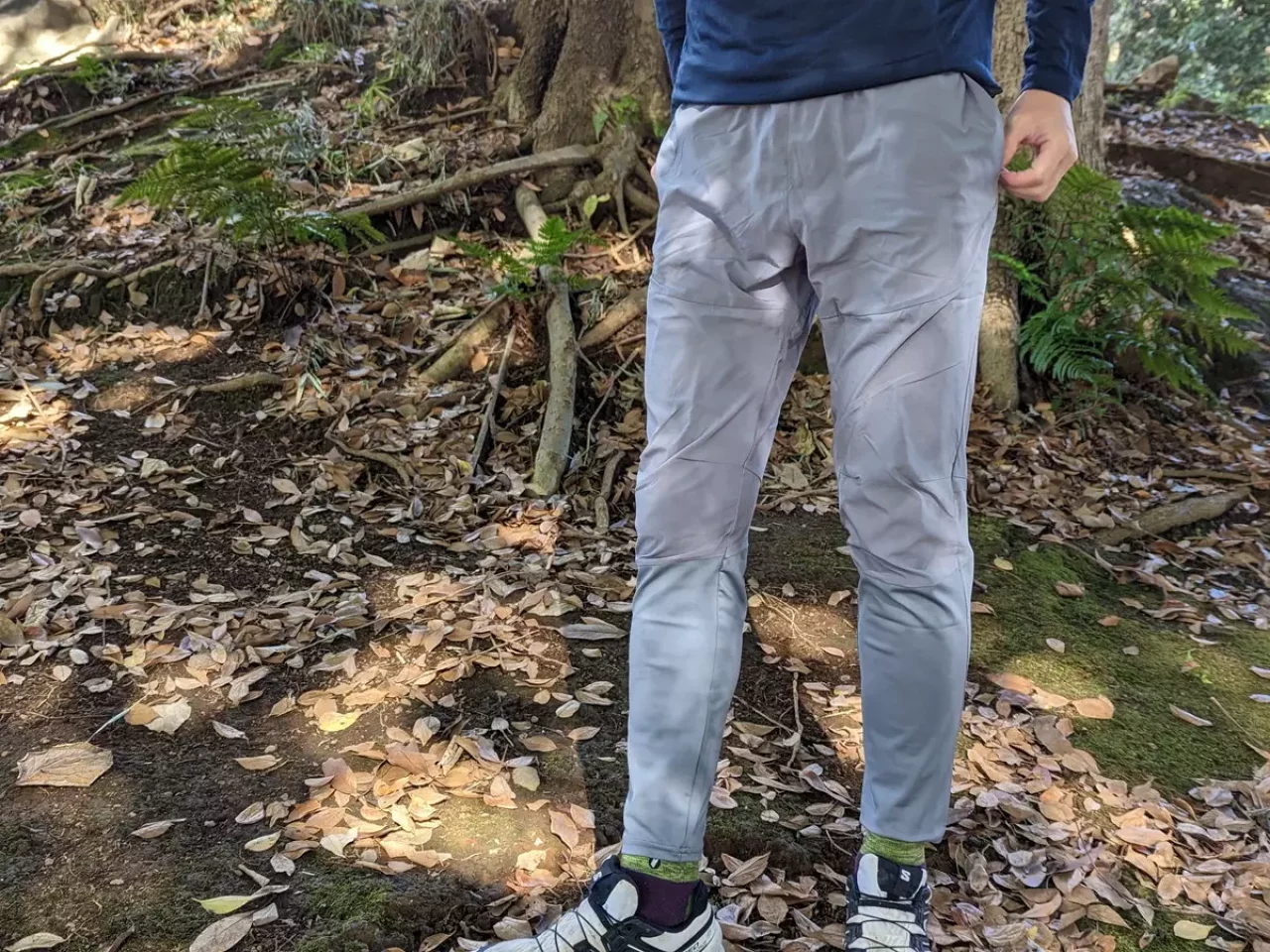 汗をかかないように通気性に優れたパンツを選ぼう