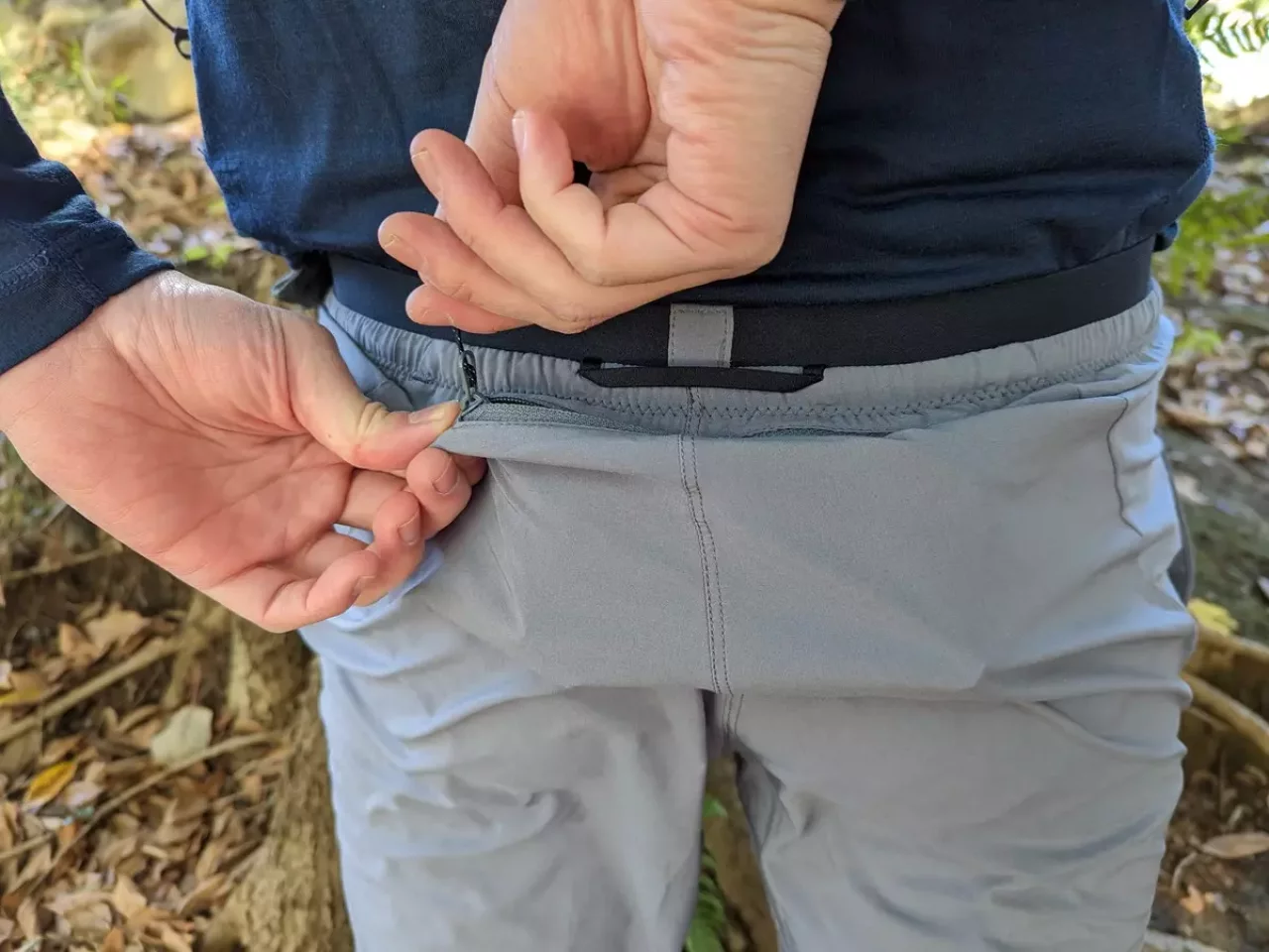 ランニングパンツ−サロモン『クロスラン』 トレイルランニングに使いやすいポケット