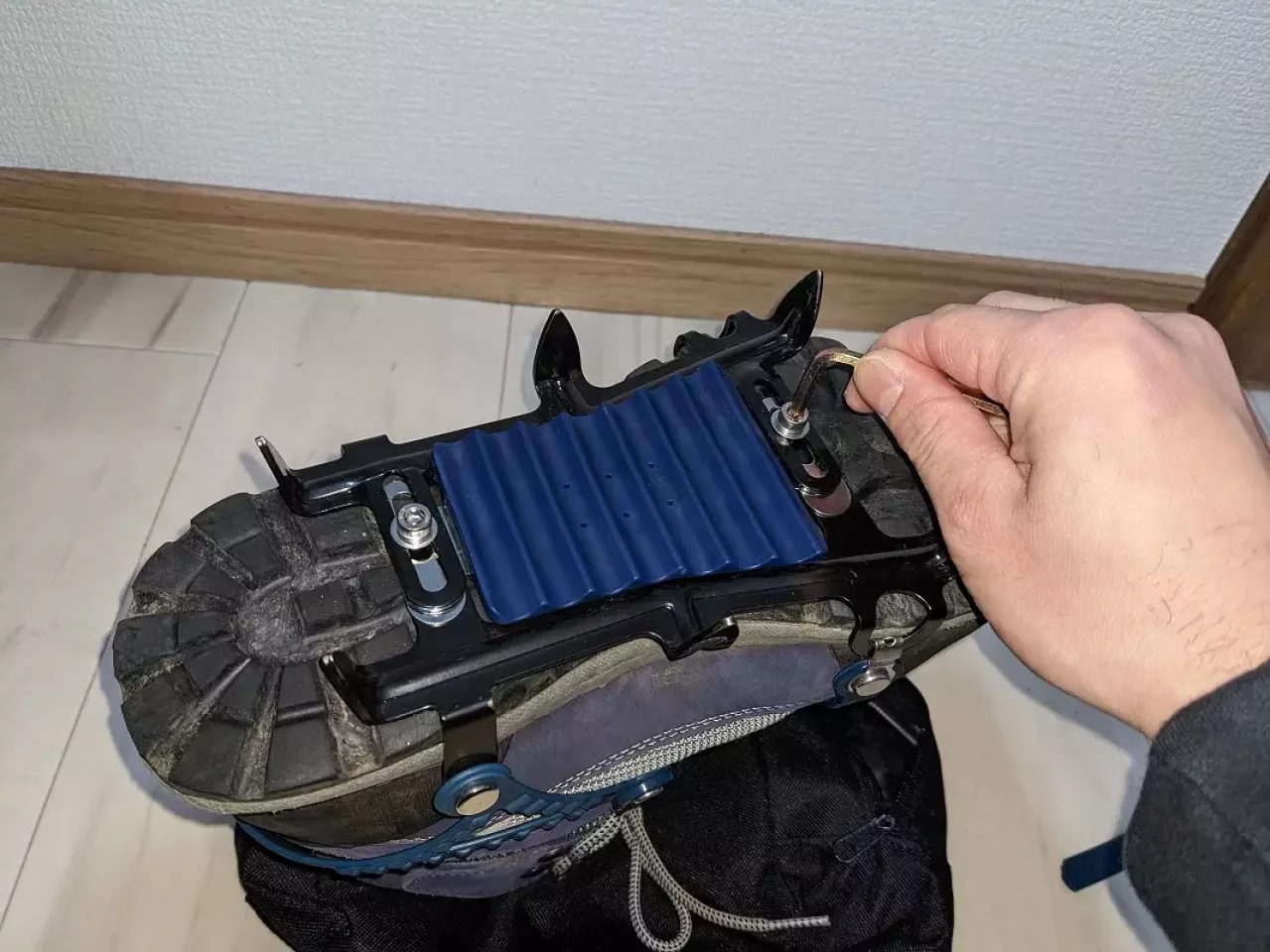 スノースパイク6クイックフィットの調整