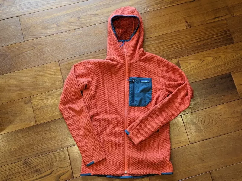 ミドルレイヤー フリース