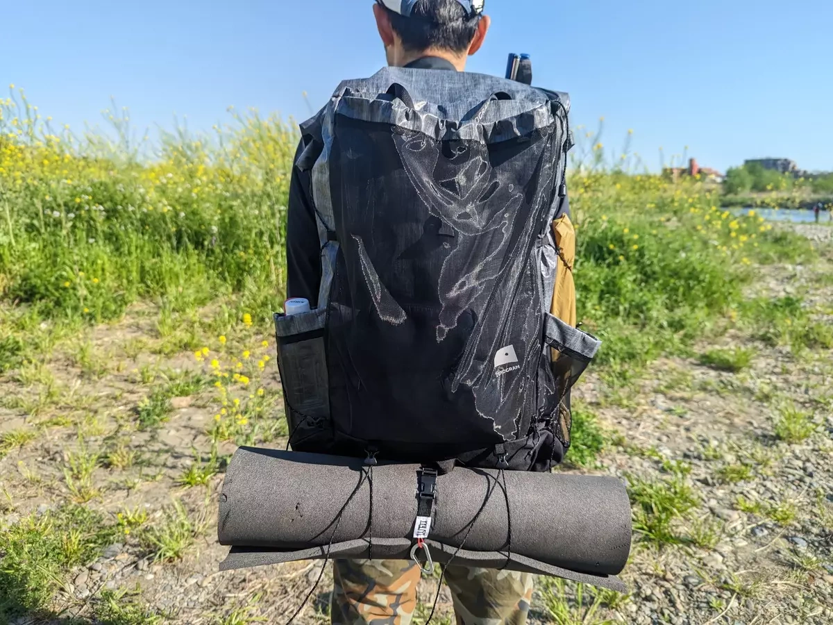 【レビュー】自由自在な使い方が魅力の軽量登山用ザック『ゼログラム ロストクリークUL40』