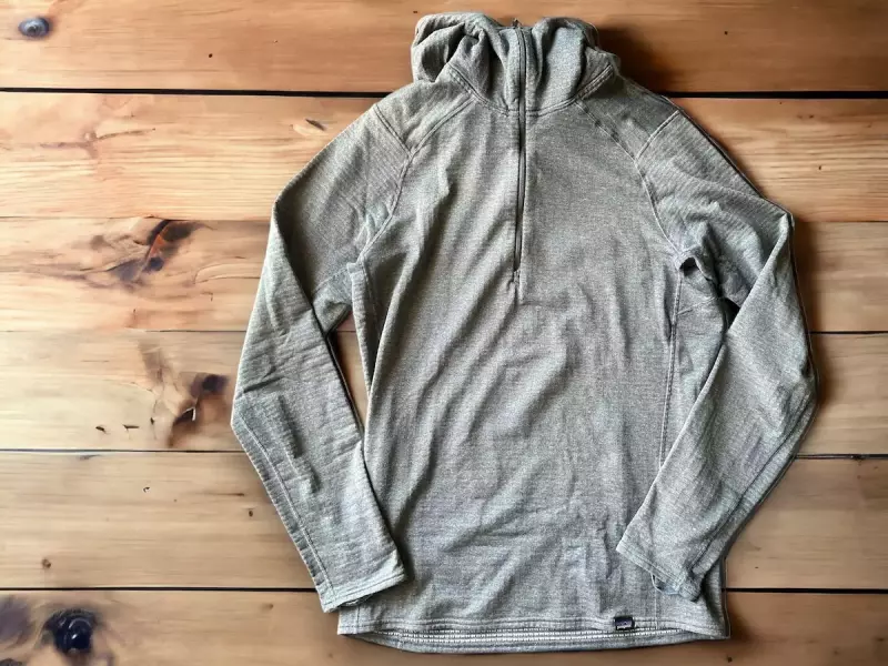 肌がずっとドライで暖かいベースレイヤー『パタゴニア キャプリーン・サーマルウェイト』|ベースレイヤー・Tシャツ|登山ウェア|山のモノ|登山・トレラン・山スキーマガジン「山旅旅」