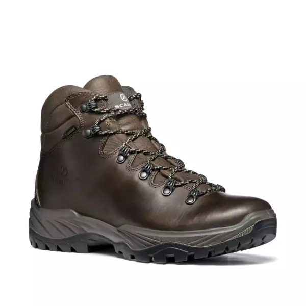 履くほどに馴染む登山靴『テラGTX』