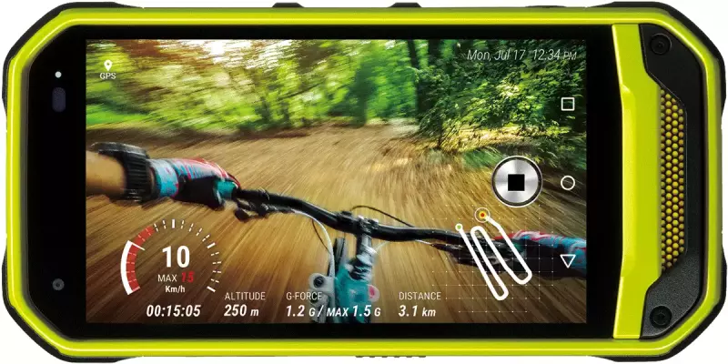 高耐久スマホ『TORQUE G03』