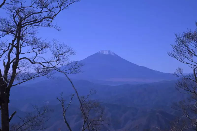 Nikon Z 50 登山 撮影 カメラ 富士山