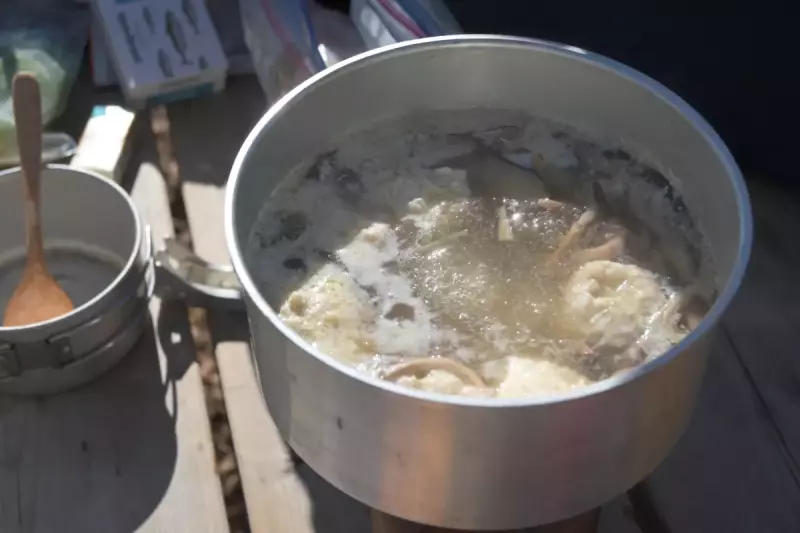 Nikon Z 50 登山 撮影 カメラ 山ごはん