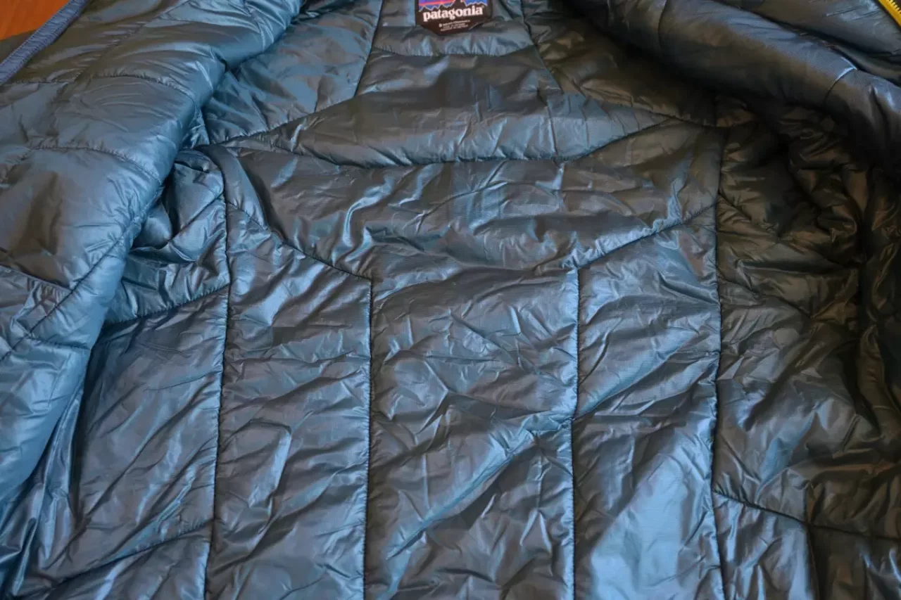 パタゴニア ダス・パーカー 素材