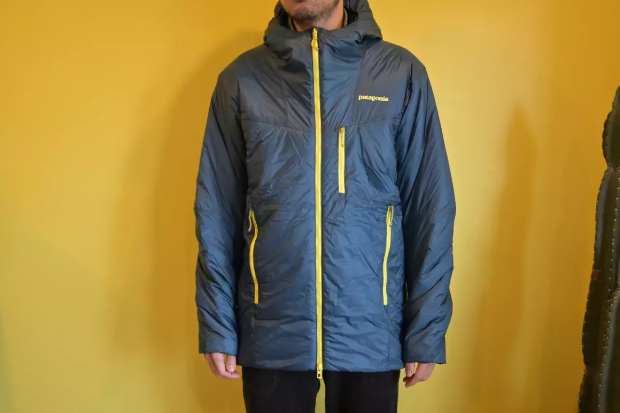 パタゴニア ダス・パーカー 着用イメージ