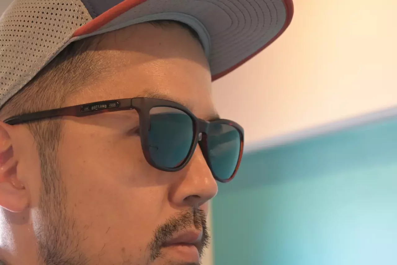 サングラス フィット感