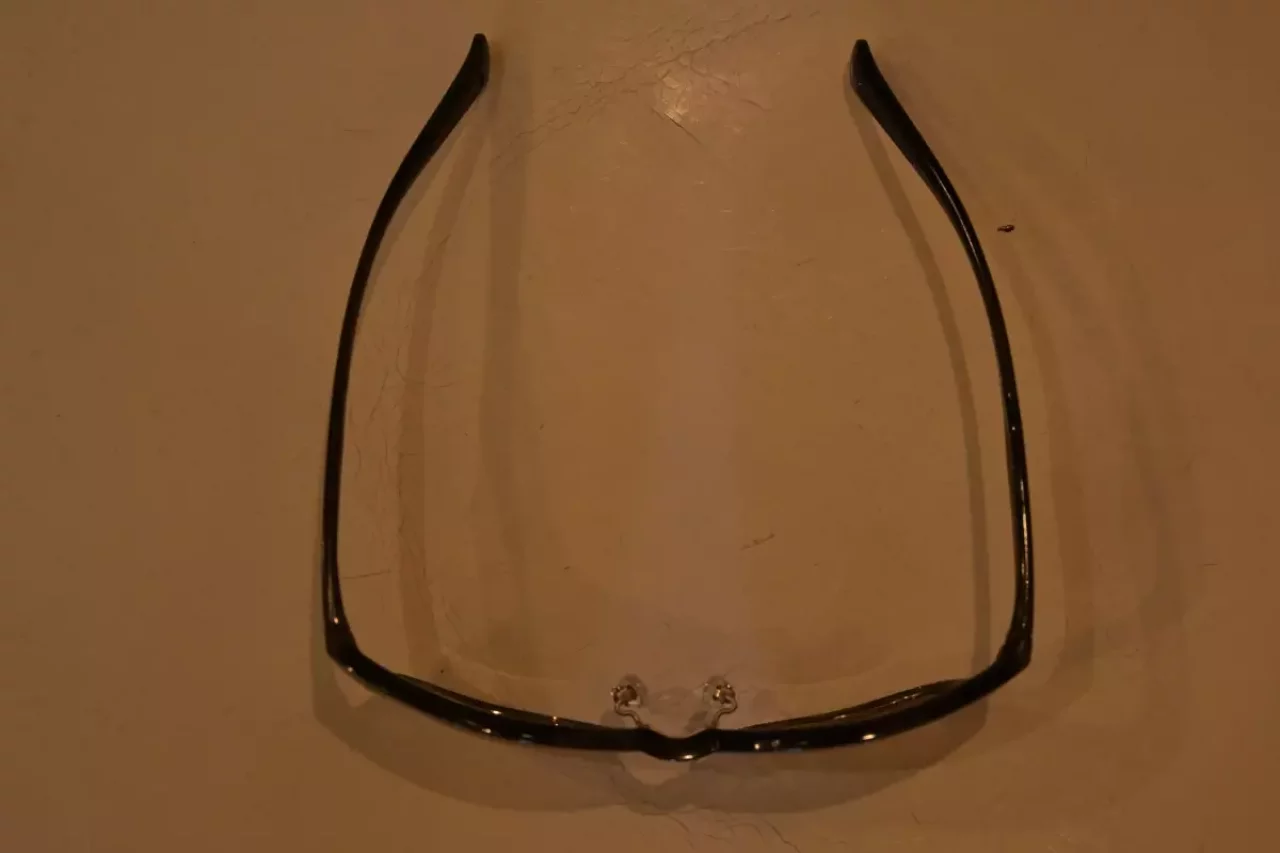 スワンズ サングラス 偏光レンズ