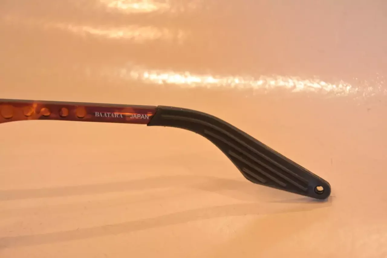 サングラス テンプル