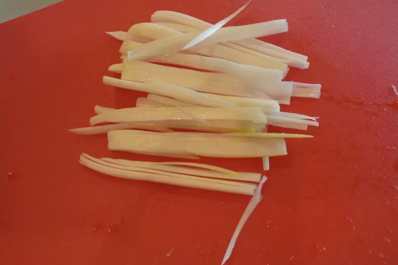 メスティンで作る炊き込みご飯で使用するネギ