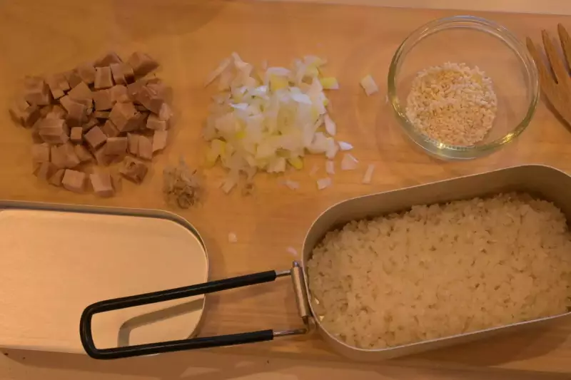 ダイソーメスティンレシピ 炊き込みご飯 レシピ1