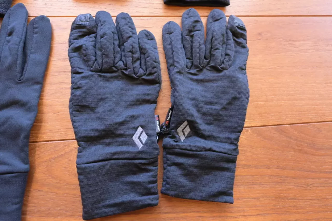 ブラックダイヤモンドグローブ ライトウェイトグリッドテック