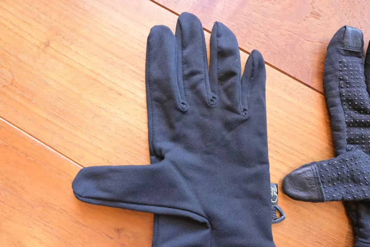 ブラックダイヤモンドグローブ ライトウェイトスクリーンタップ