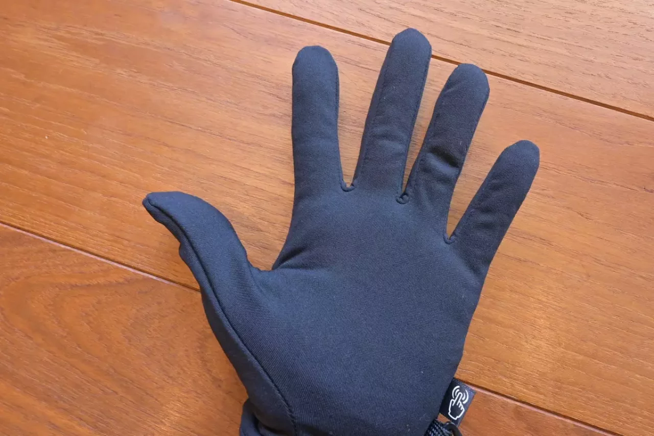 ブラックダイヤモンドグローブ ライトウェイトスクリーンタップ