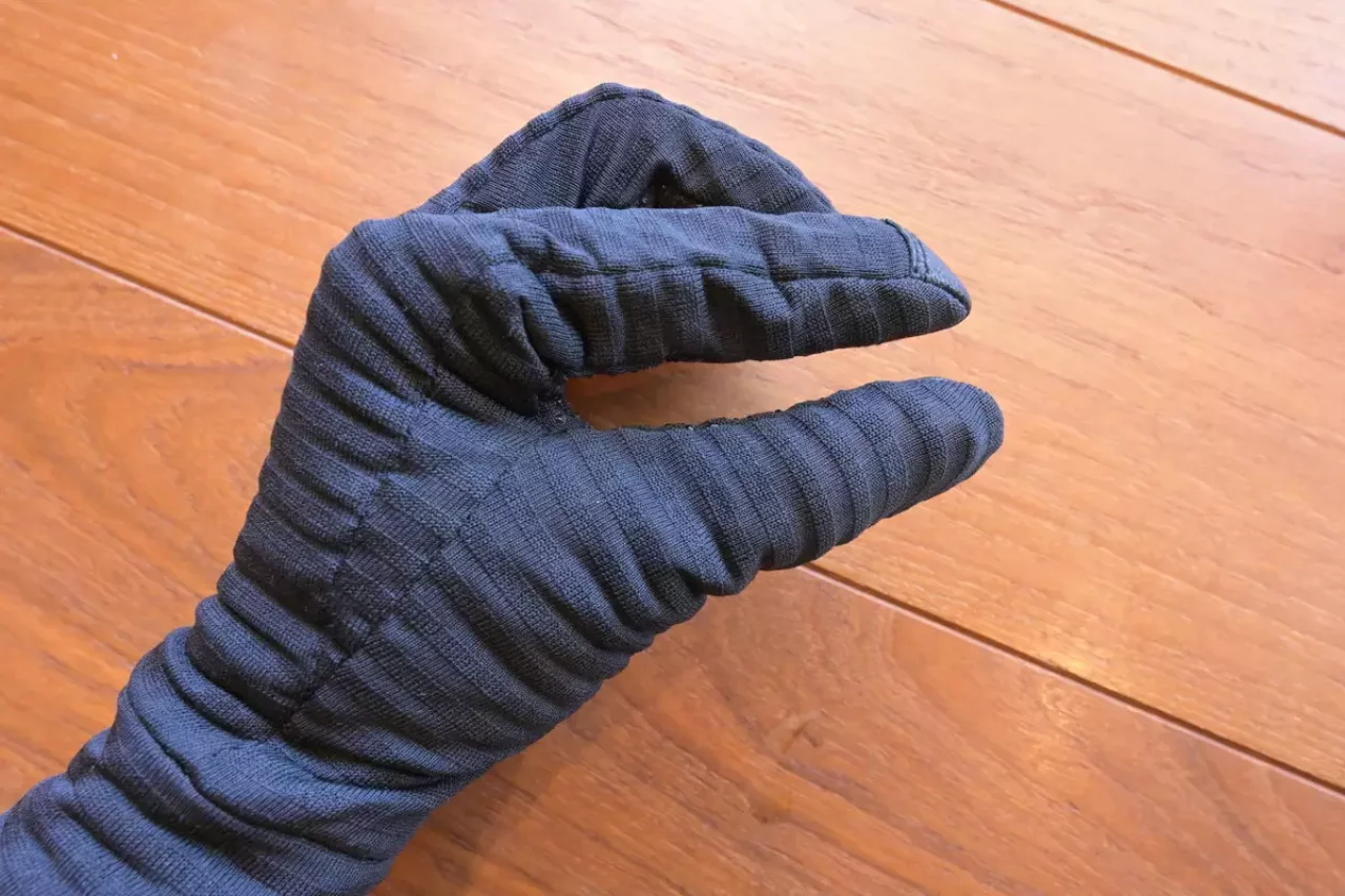 ブラックダイヤモンド インナーグローブ