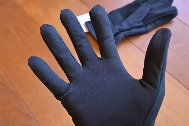 指のフィット感抜群なグローブ